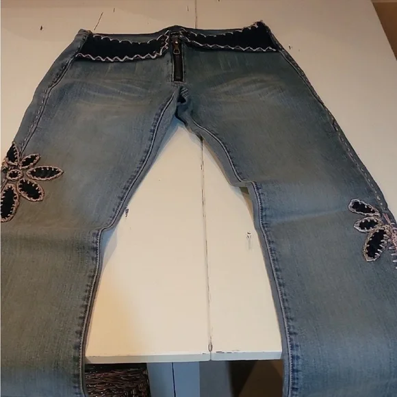 Vintage Bebe jeans - Picture 5 of 10